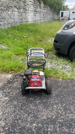 Pressure washer