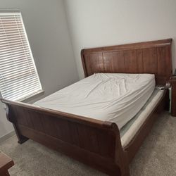 King Bed Frame + box springs 