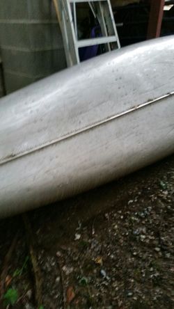 Canoe for sale 200 very good condition