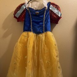 Snow  White Dress