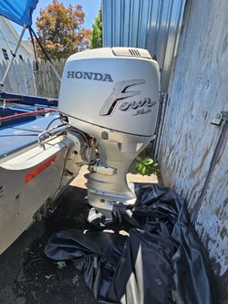 1992 16ft Smoker Craft Boat
