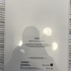 Brand NEW Sealed iPad 256gb 