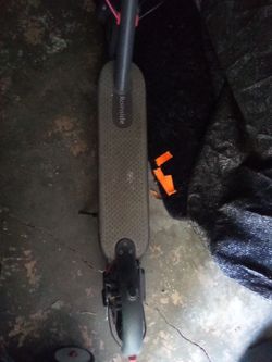 Roinside Electric Scooter