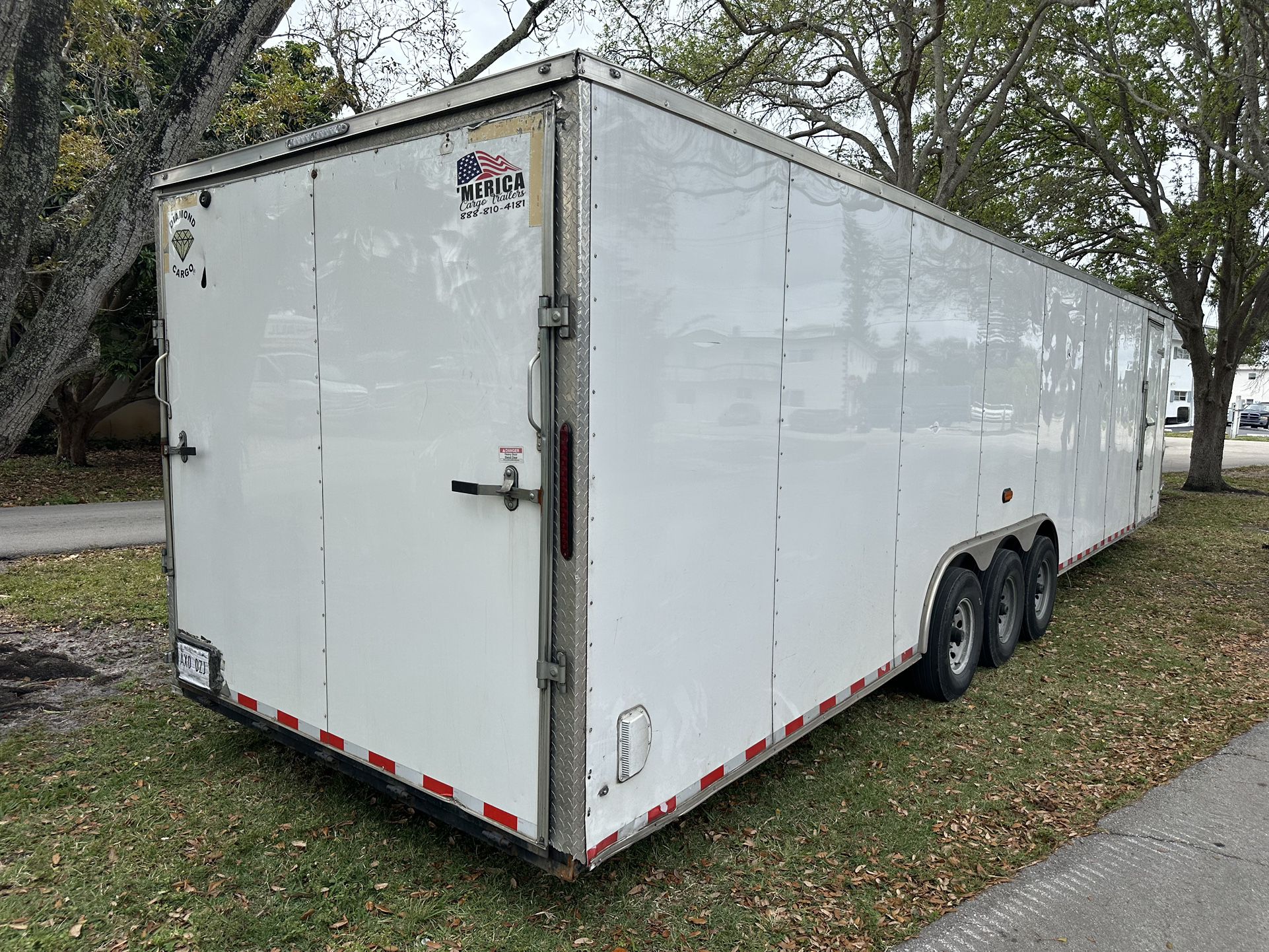 Enclosed Car Hauler For Two Cars. 34ft 2023