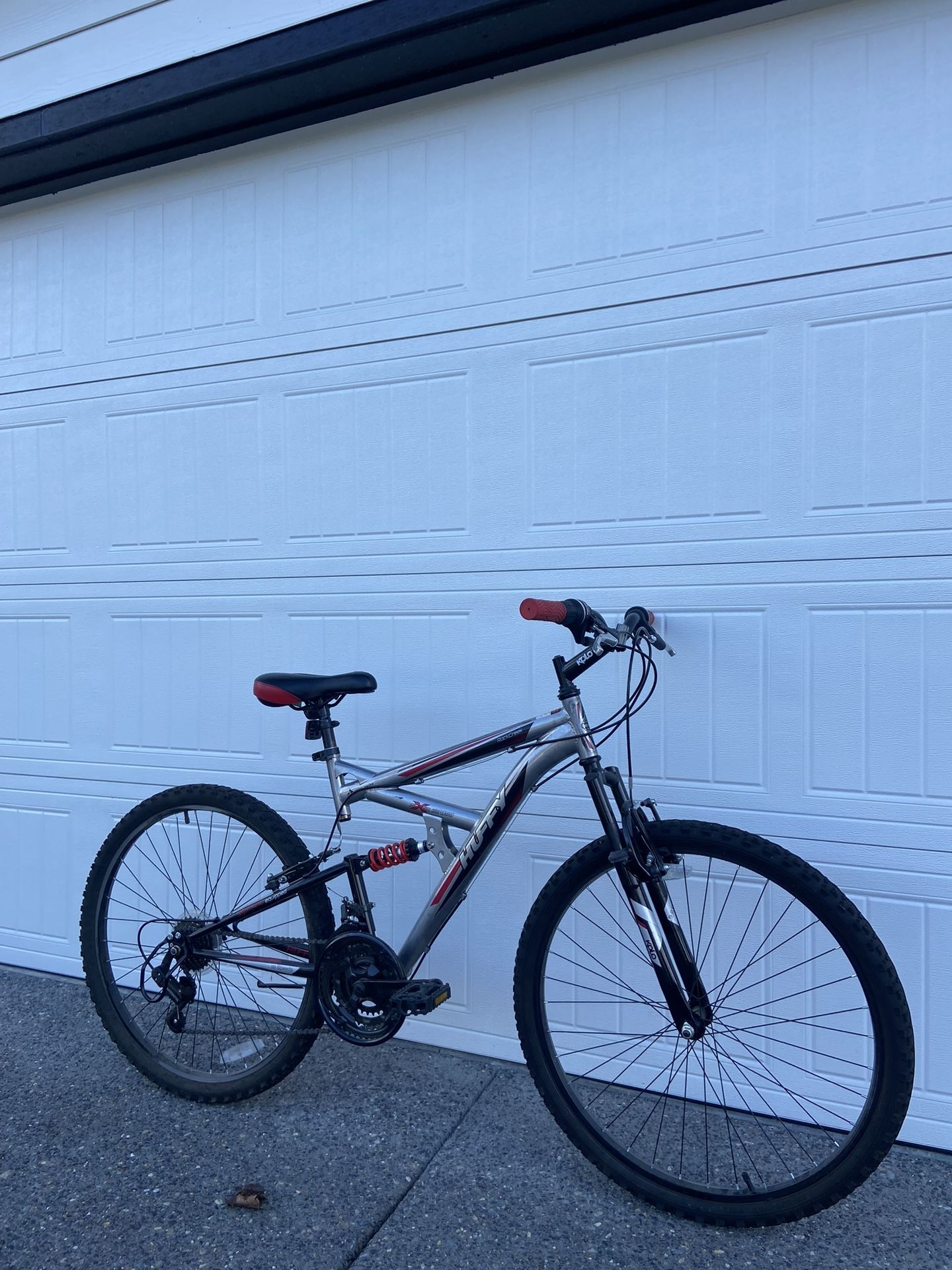 Huffy Rock Creek Mountain Bike – 26” Wheels Dual Suspension Bicycle