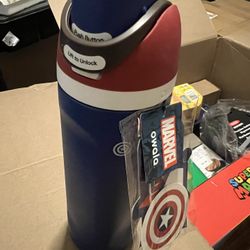 Captain America Owala Marvel FreeSip Insulated Stainless Steel Water Bottle By