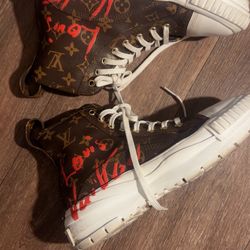 Authentic Louis Vuitton - only $75