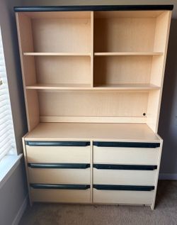 6 Drawer Dresser with hutch