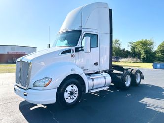2015 Kenworth T680 truck