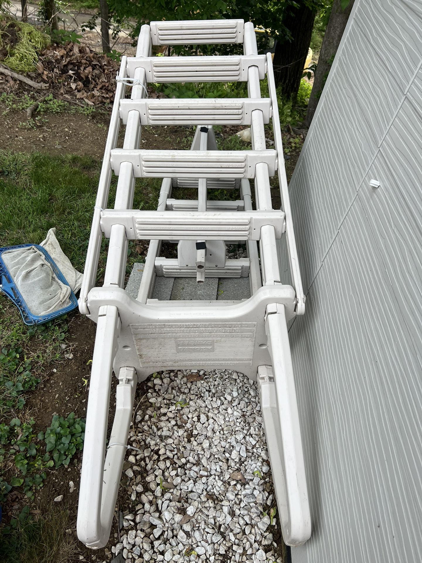 Pool Ladder