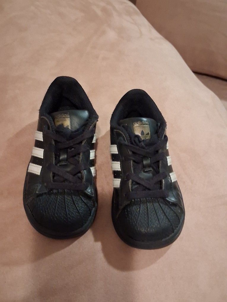 Boy Toddler Adidas Superstar Shoes Size 9 Kid