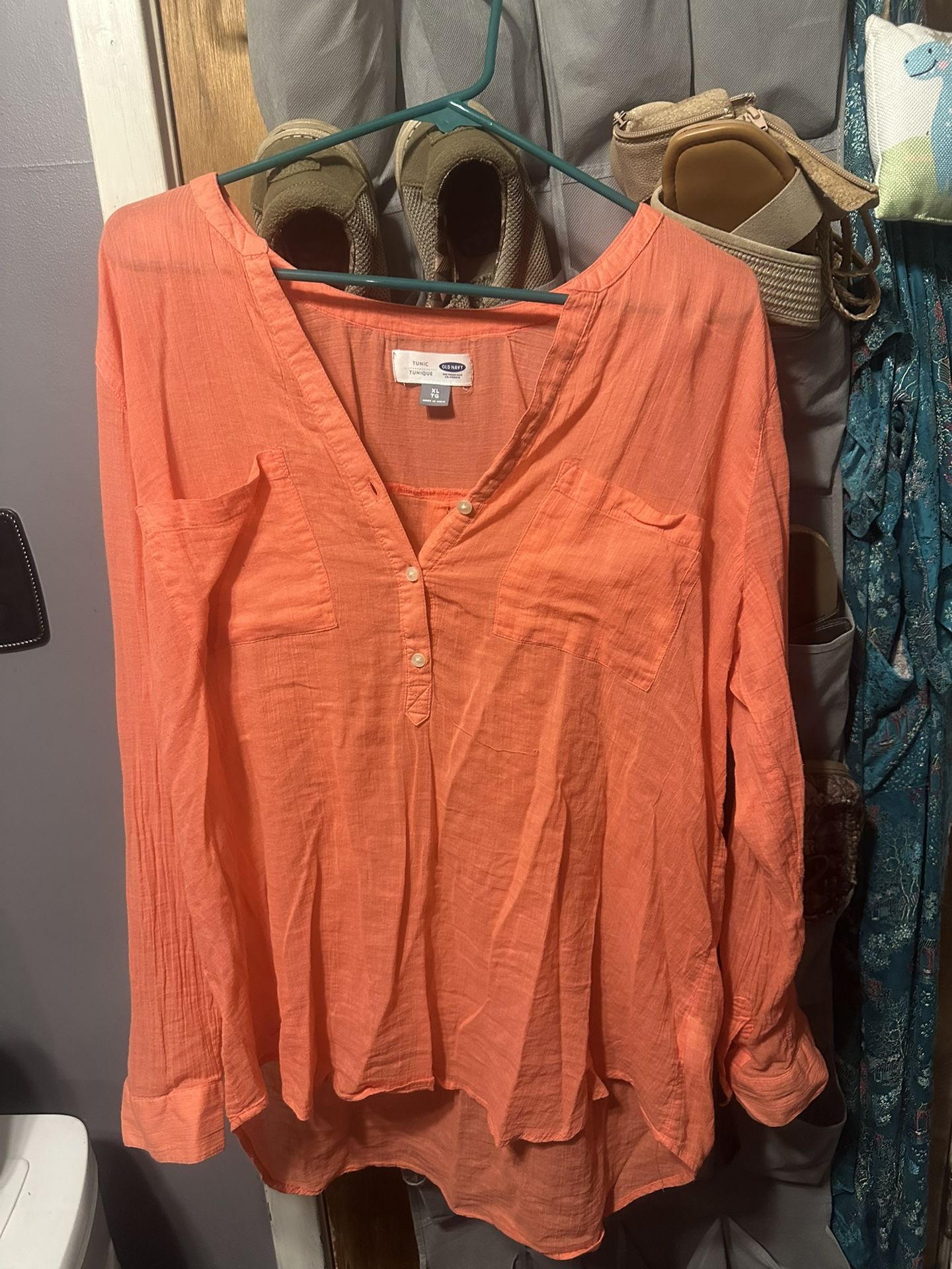 Women’s Blouse