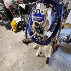 Graco Paint Sprayer 