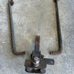 Hitch With Leveling Bars 