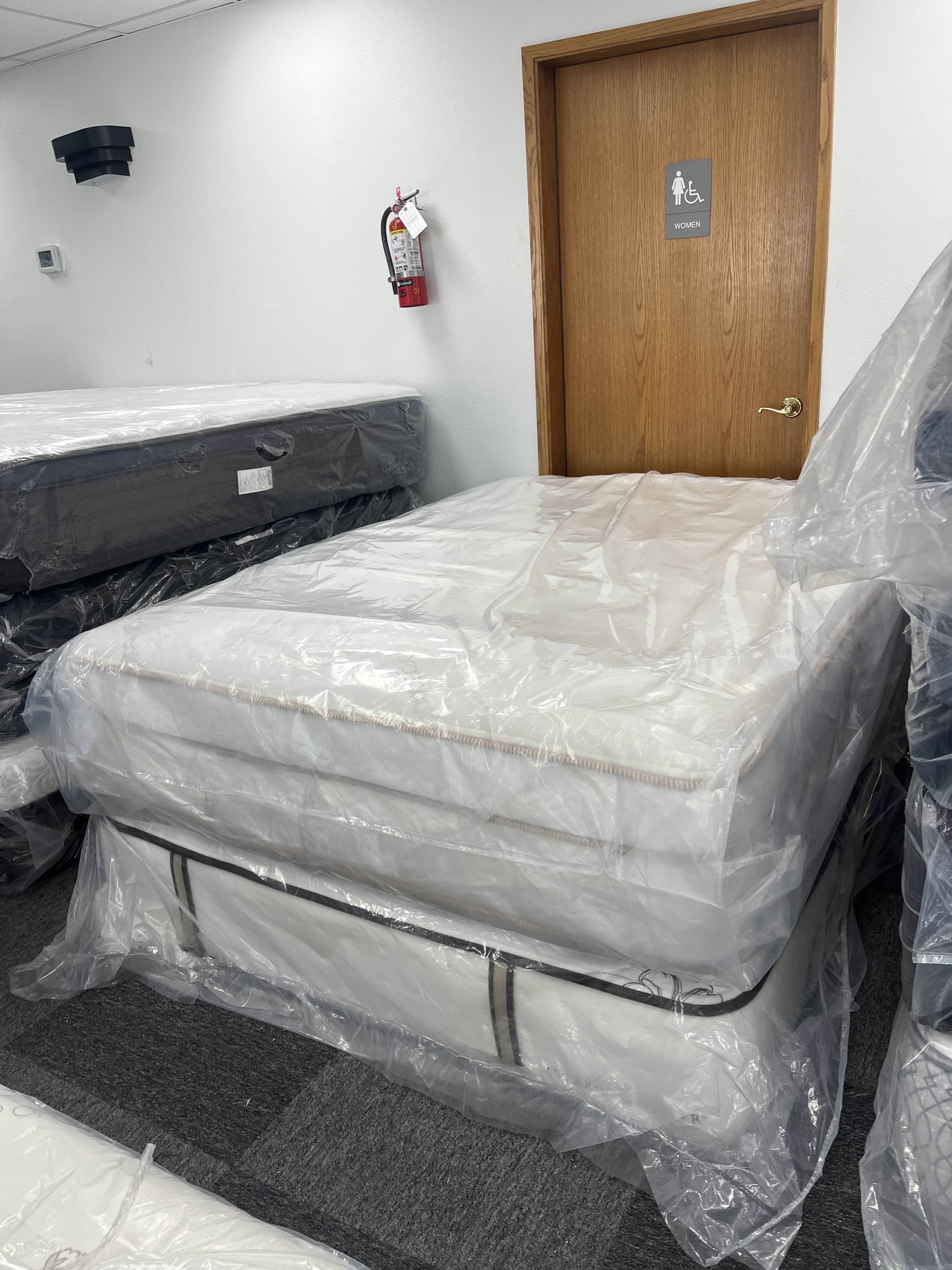 💥 Big Beds, Bigger Savings — Still Live!