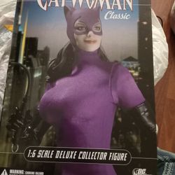 DC DIRECT CATWOMAN SCALE DELUXE COLLECTOR FIGURE 