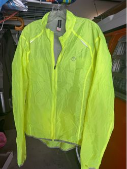 Cycling wind breaker, Men’s XL.