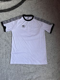 Umbro T Shirt Size M