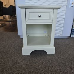 Table for sale — $15