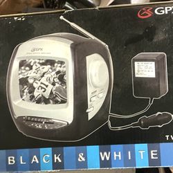 GPX MODEL NO. 524 5 INCH BLACK AND WHITE TV/ AM-FM RADIO IN BOX