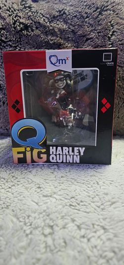 Harley Quinn Q Fig