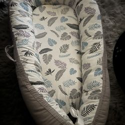Baby Lounger