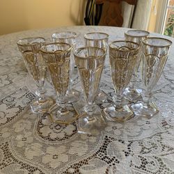 Champagne Glasses 🥂 