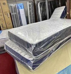 Twin mattress