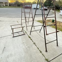 folding scaffolding