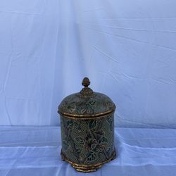 Vintage Century Ice Chest