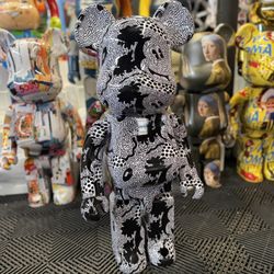 Keith Haring x Mickey Mouse Disney Bearbrick 1000%