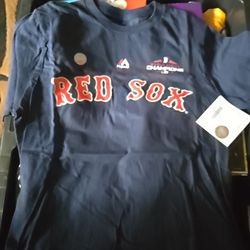 Majestic Red Sox 28 Martinez T-Shirt Size L