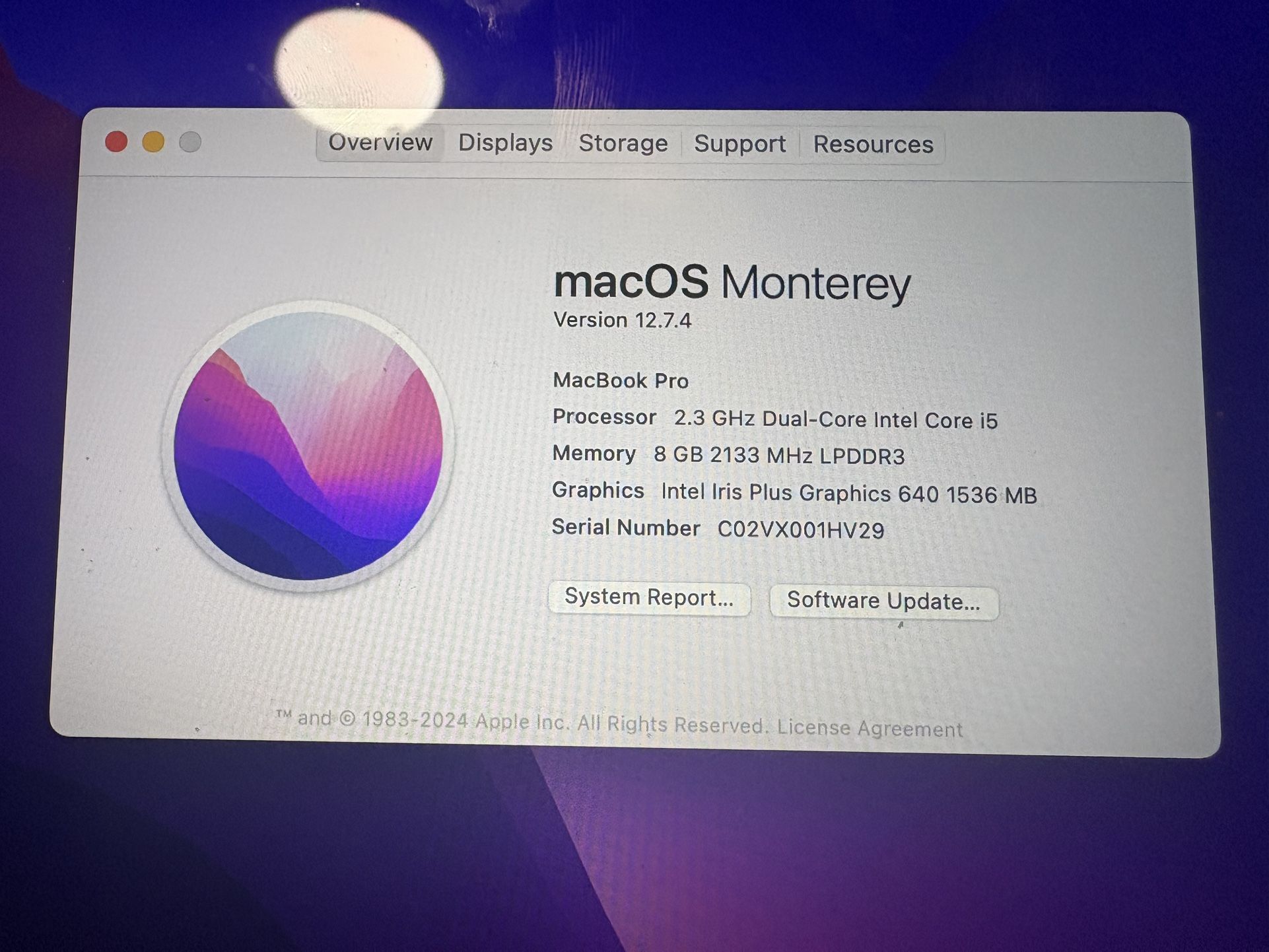 MacBook Pro 2017 8gb Good Condition