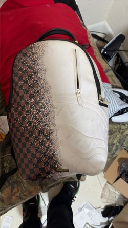 Spray ground bag