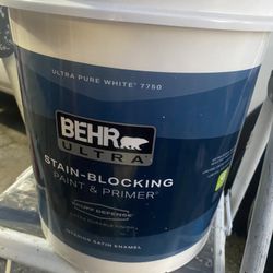 BEHR ULTRA Ultra Pure White 7750 – 5-Gal Interior Satin Enamel (Scuff Defense)