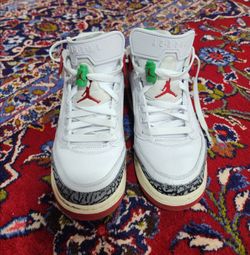 Air Jordan 3 White Cement Sneakers