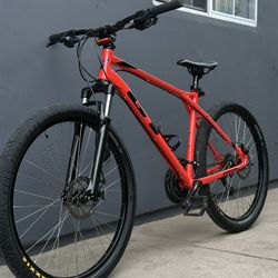 Gt Aggressor Pro  (L)