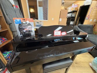 Roland Digital Grand Piano, Gloss Black