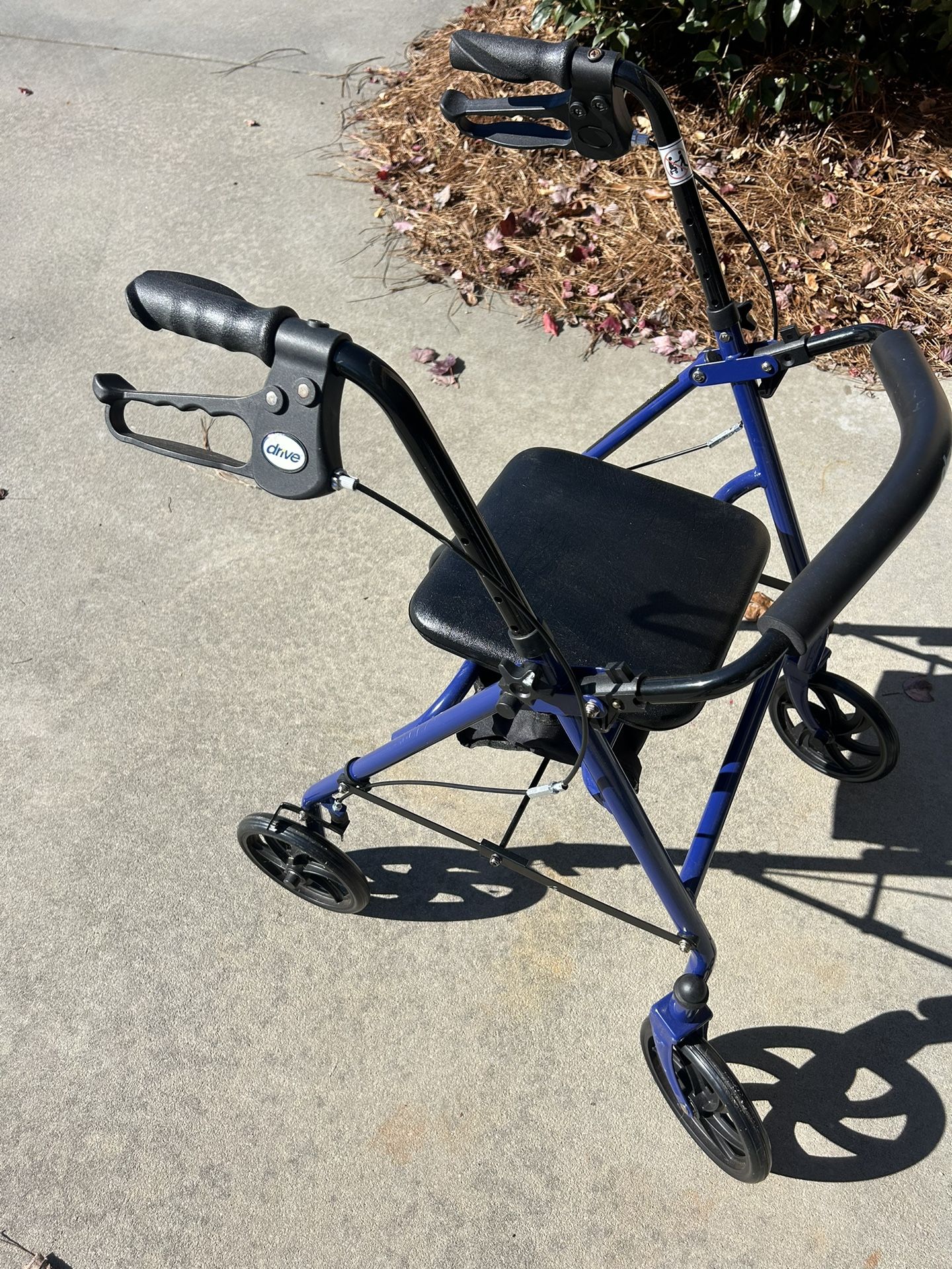 Drive adjustable Rollator