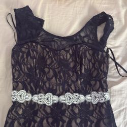 Size 11 elegant dress