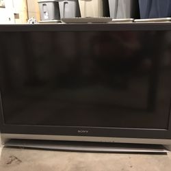 Sony 42” Bravia TV