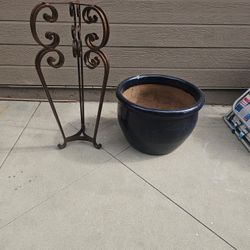 Expensive  IRON NEW  Stand PLUS CERMIC BLUE BIG POT FOR plants  450 