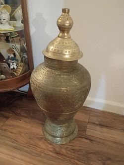 20th century Asian Islamic Philippine Wedding Vessel