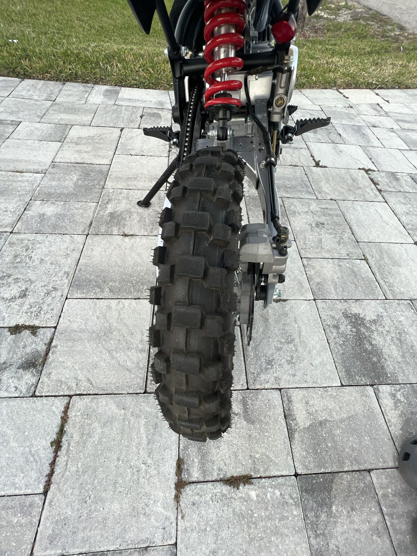 125cc Dirt bike Runs Perfectly