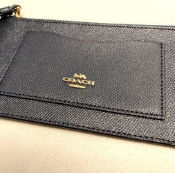 NEW Coach Zip-top Wristlet