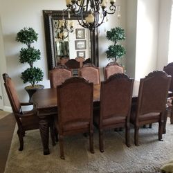 NORTH SHORE 9 PIECE DINING TABLE
