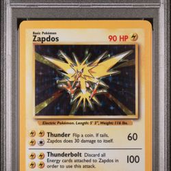 1999 - Zapdos #16 - Base Set Unlimited - PSA 8
