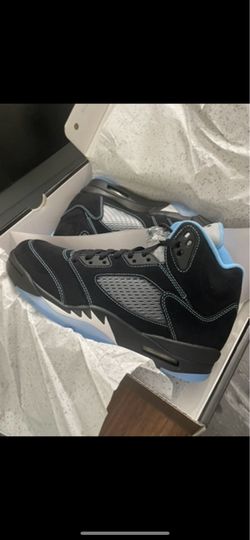 Jordan 5 University Blue Size 10
