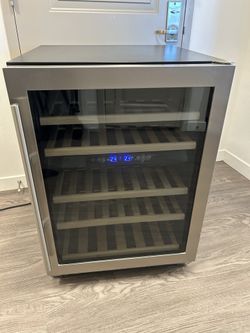 Avanti Designer Dual Zone 43-Bottle Free Standing Wine Cooler