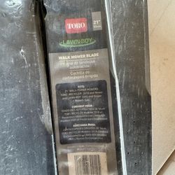 Toro 21 in. Mulching Mower Blade For Walk-Behind Mowers